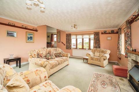 4 bedroom detached house for sale, Redcliff View, Weymouth, Dorset, DT4