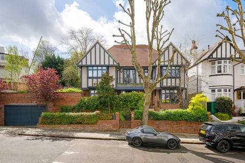 Hornsey Lane Gardens, London N6