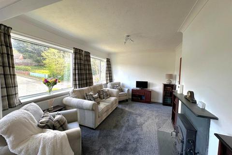 2 bedroom detached bungalow for sale, Meadowside, Launceston