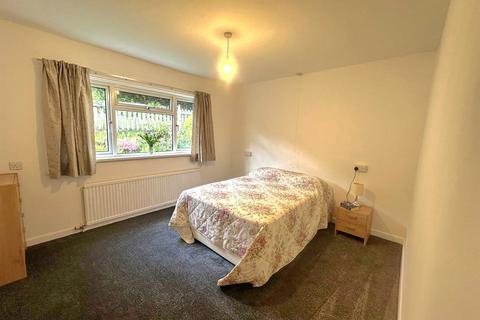 2 bedroom detached bungalow for sale, Meadowside, Launceston