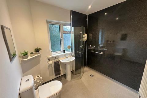 2 bedroom detached bungalow for sale, Meadowside, Launceston