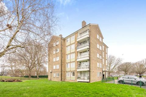 Stanbrook Road, London SE2
