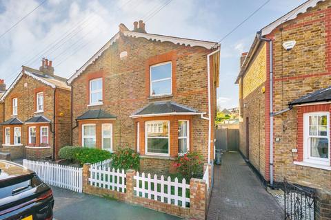 Beaconsfield Road, Surbiton KT5