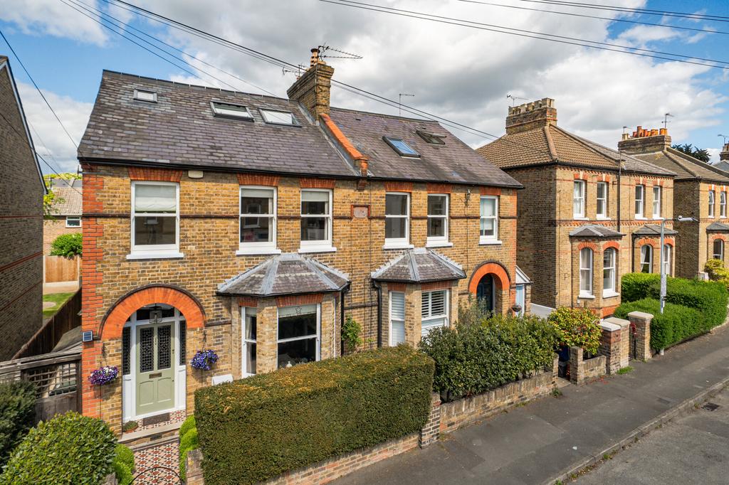 St. Marks Road, Windsor, SL4 4 bed house for sale - £995,000