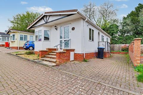 2 bedroom property for sale, Theddingworth Road, Market Harborough LE16