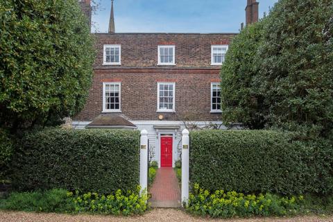 undefined, South Grove, London N6