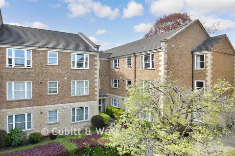1 bedroom ground floor flat for sale, Yew Tree Court, Sutton SM2