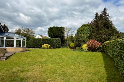 4 bedroom bungalow for sale, Fir Tree Close, BH24 2QW