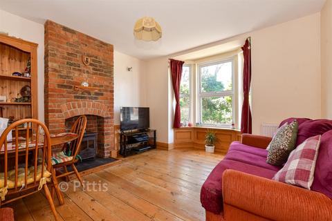 4 bedroom semi-detached house for sale, Marlborough Road, Ryde PO33