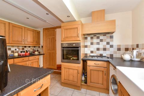 4 bedroom semi-detached house for sale, Marlborough Road, Ryde PO33