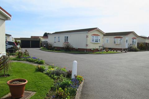 2 bedroom park home for sale, Skegness, Lincolnshire, PE25