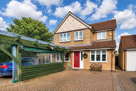 4 bedroom detached house for sale, Brookfield, Weald Hall Lane, Thornwood