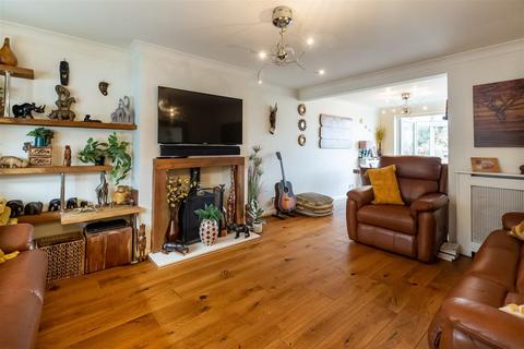 4 bedroom detached house for sale, Brookfield, Weald Hall Lane, Thornwood