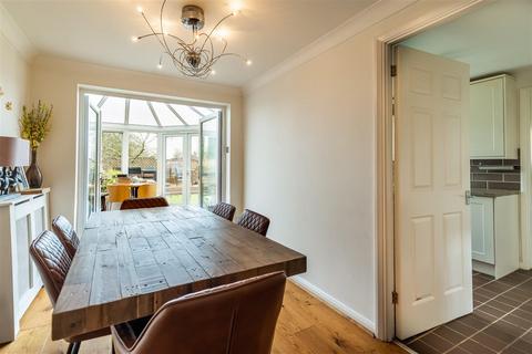 4 bedroom detached house for sale, Brookfield, Weald Hall Lane, Thornwood