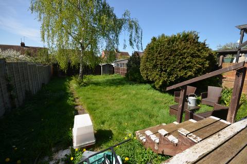 2 bedroom semi-detached bungalow for sale, Bryant Road, Kettering, NN15