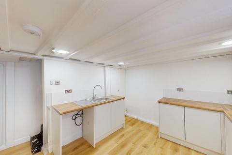 1 bedroom end of terrace house for sale, Palm Street, Bolton, BL1