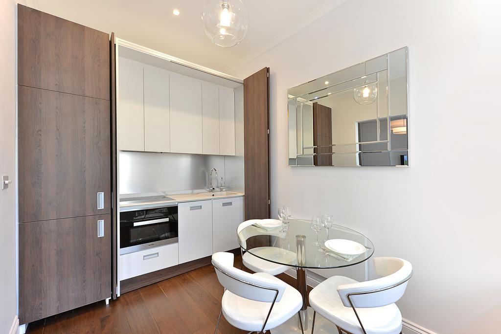 Apartment in London - View 2