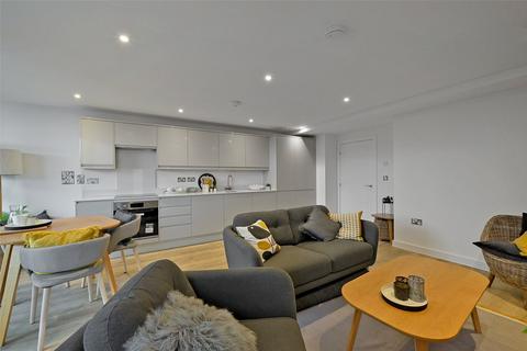 2 bedroom apartment to rent, Dedworth Road, Windsor, Berkshire, SL4