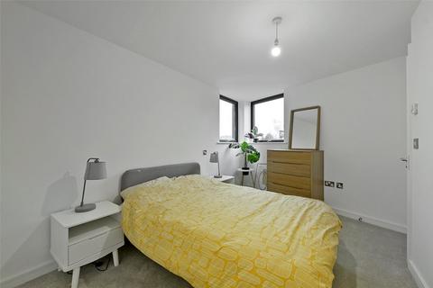 2 bedroom apartment to rent, Dedworth Road, Windsor, Berkshire, SL4