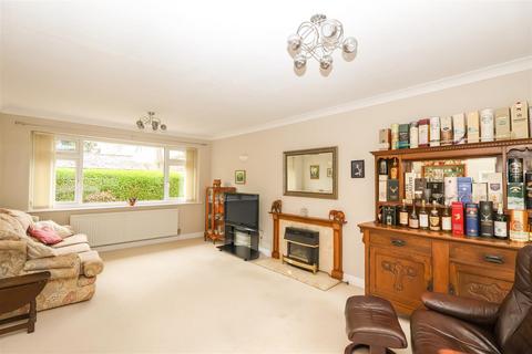 2 bedroom detached bungalow for sale, Spring Bank Road, Ripon