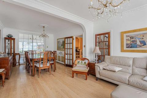 3 bedroom semi-detached house for sale, Margaret Road, New Barnet, EN4