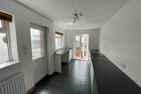 2 bedroom terraced house for sale, Cherry Street, Halesowen, West Midlands, B63