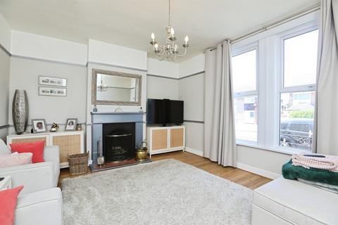 2 bedroom semi-detached house for sale, Station Road, Teynham, Sittingbourne