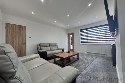 2 bedroom semi-detached bungalow for sale, Pinewood Avenue, Thornton-Cleveleys