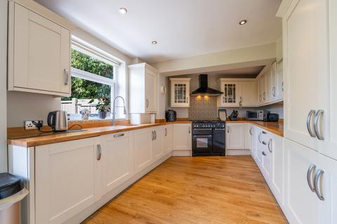 4 bedroom semi-detached house for sale, Church Lane, Barton-under-Needwood, DE13