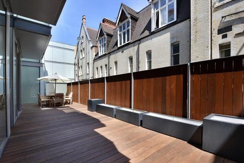 undefined, Duke Street, Mayfair, W1K
