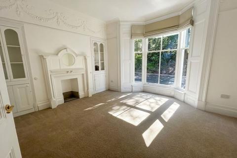 4 bedroom semi-detached house to rent, Lewis Road, Neath, SA11