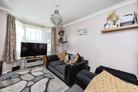 3 bedroom terraced house for sale, Mead Road, Willesborough, Ashford