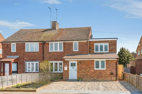 3 bedroom semi-detached house for sale, Queens Close, Thame
