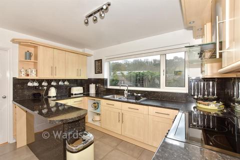 4 bedroom detached house for sale, Meadowbrook, Folkestone CT20