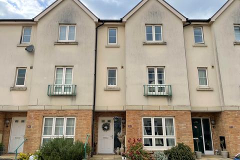 4 bedroom house for sale, Sir Bernard Lovell Road, Malmesbury, SN16