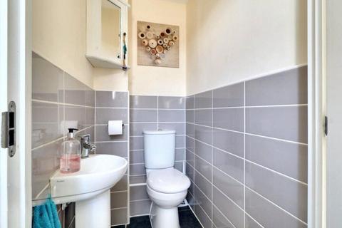 3 bedroom semi-detached house for sale, Messenger Road, SMETHWICK, West Midlands, B66