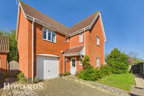 4 bedroom detached house for sale, Killick Crescent, Carlton Colville
