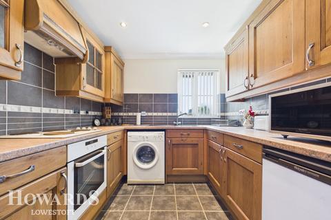 4 bedroom detached house for sale, Killick Crescent, Carlton Colville
