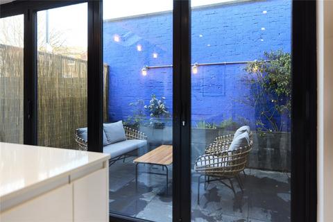 undefined, John Campbell Road, London, N16