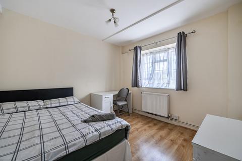 4 bedroom garage for sale, Penfold Street, London, NW8