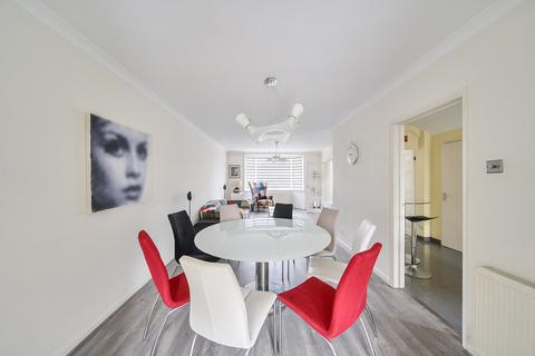 3 bedroom semi-detached house for sale, Marsh Lane, Stanmore