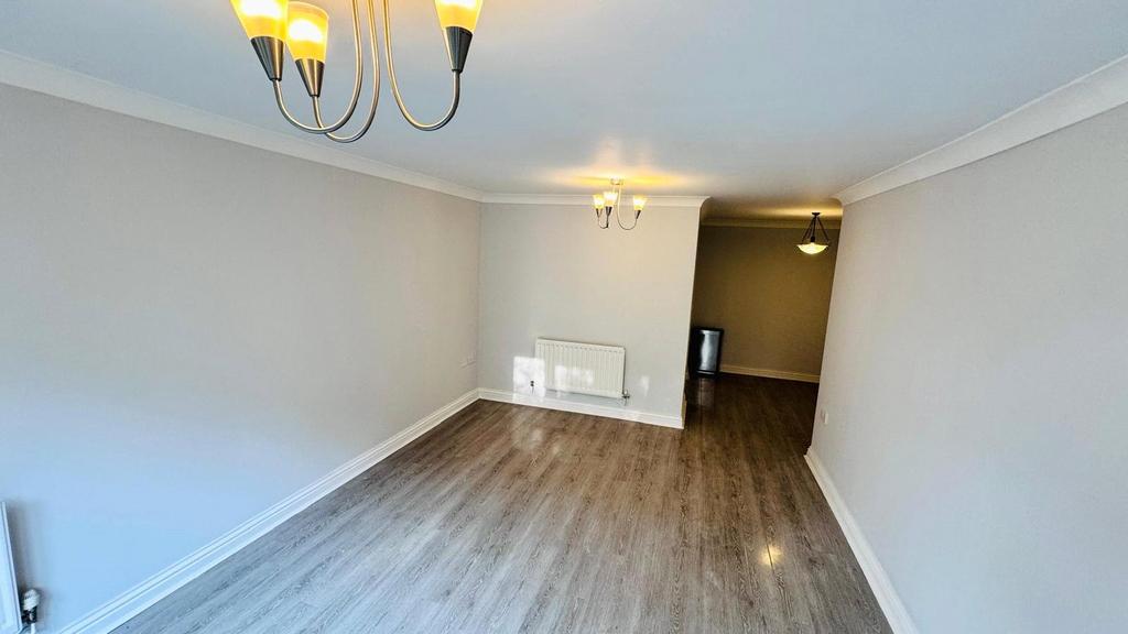 Apartment in London - View 2