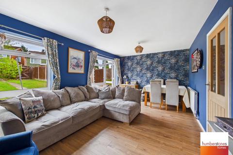 3 bedroom terraced house for sale, Chichester Drive, Quinton