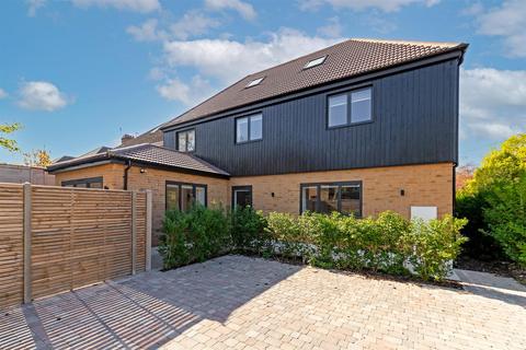 undefined, Wildwood Avenue, Bricket Wood, St. Albans
