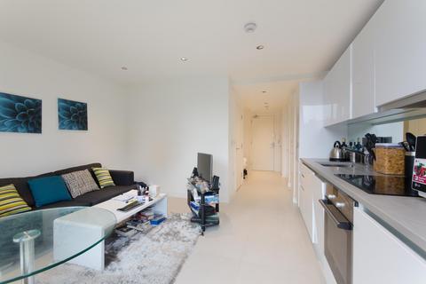 Studio for sale, Binnacle House, 10 Cobblestone Square, London, E1W