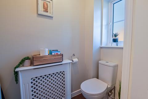 3 bedroom semi-detached house for sale, Alnwick Close, Rushden