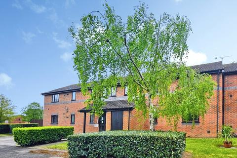 Woodfall Drive, Dartford DA1
