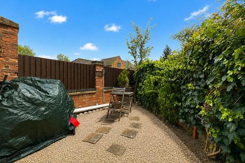 2 bedroom end of terrace house for sale, Badsey Road  Evesham