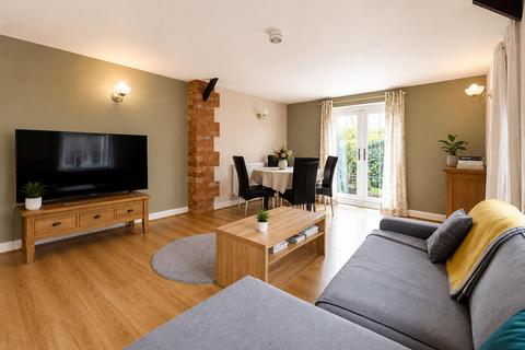 2 bedroom end of terrace house for sale, Badsey Road  Evesham