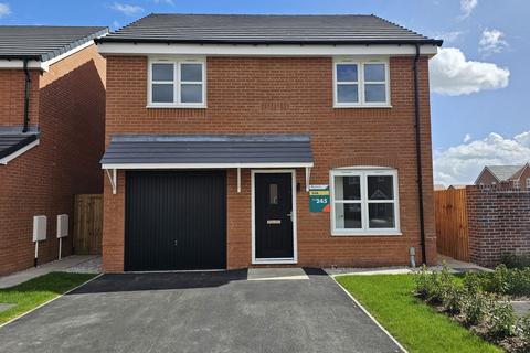 3 bedroom detached house to rent, Oak Road, Deeside, Flintshire, CH5